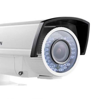 ?？低?DS-2CC11A2DP-VFIR3 700TVL ICR變焦紅外防水筒型攝像機