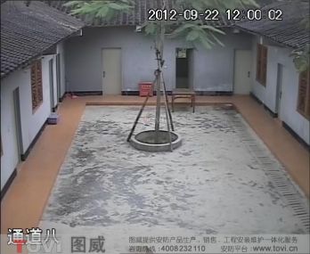 D1效果-某院子白天/夜間視頻監控效果錄像演示